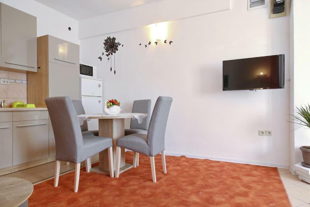 Visnjik Appartement *